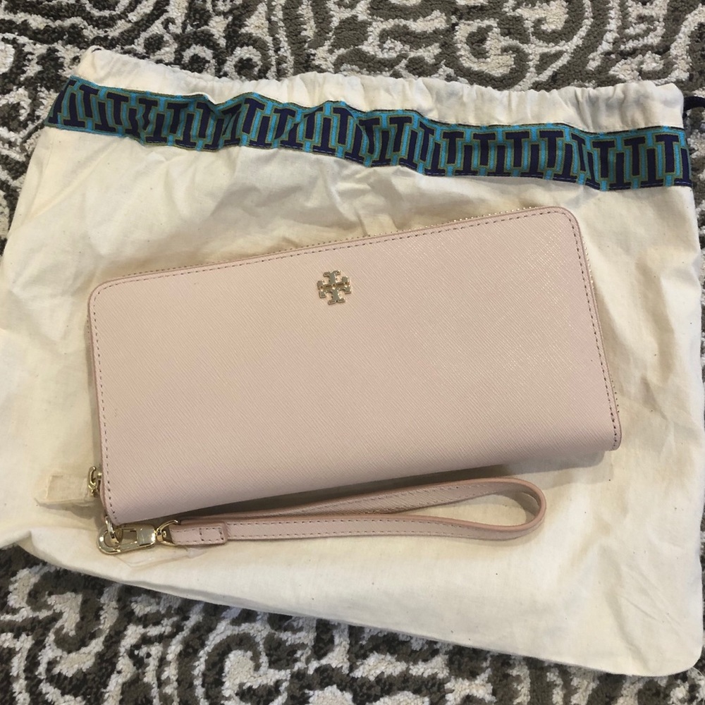 NEW TORY BURCH WALLET